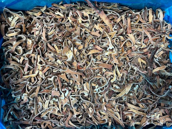 Sinocharm ฤดูกาลใหม่ BRC ได้รับการรับรอง W 4-6 มม. เห็ดแช่แข็งสด IQF แถบฟังกัสสีดำ 0